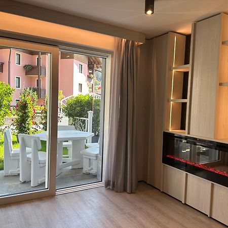 Rosensuite La Residenza Del Rosengarten Pinzolo Exteriör bild