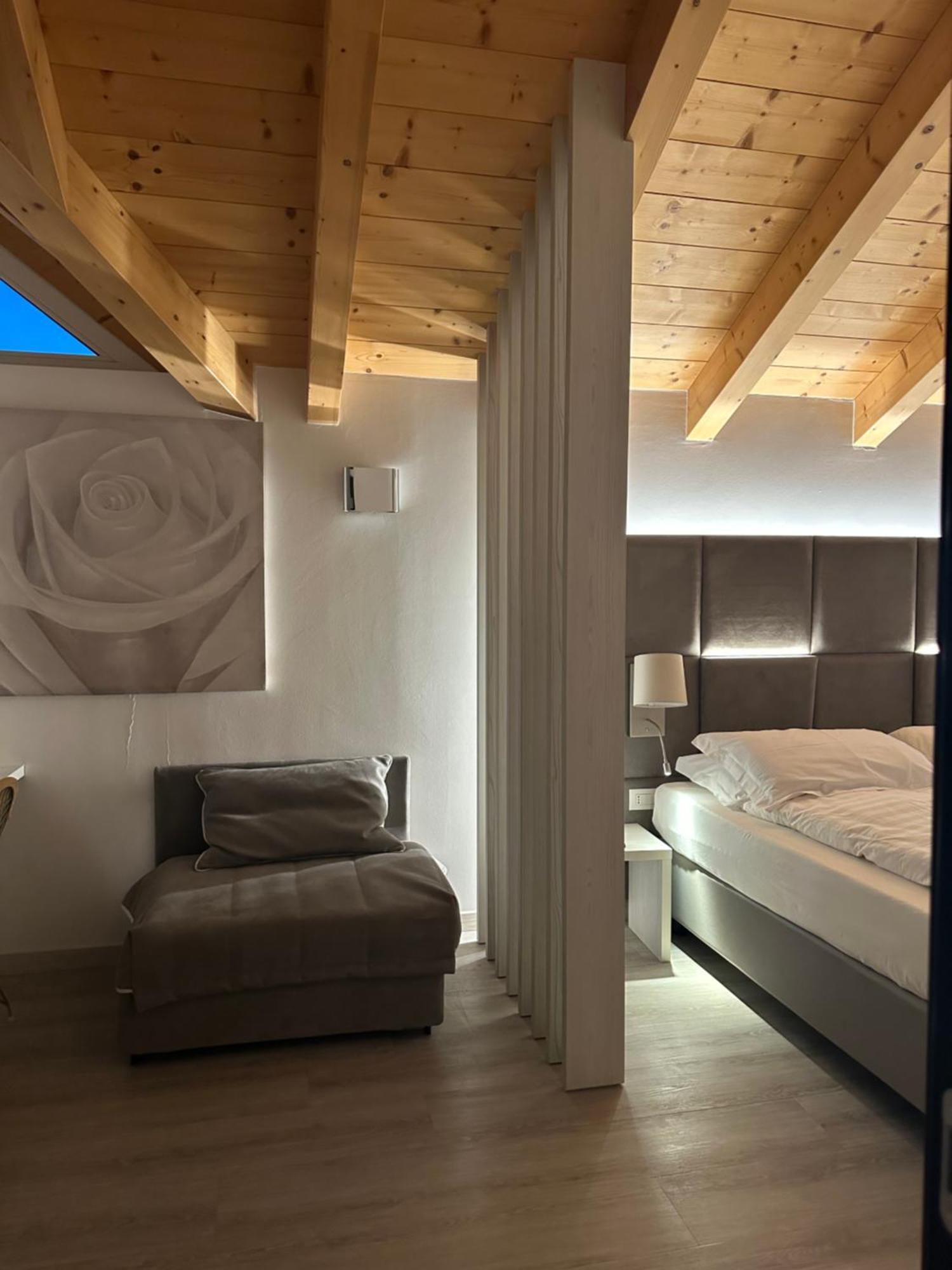 Rosensuite La Residenza Del Rosengarten Pinzolo Exteriör bild