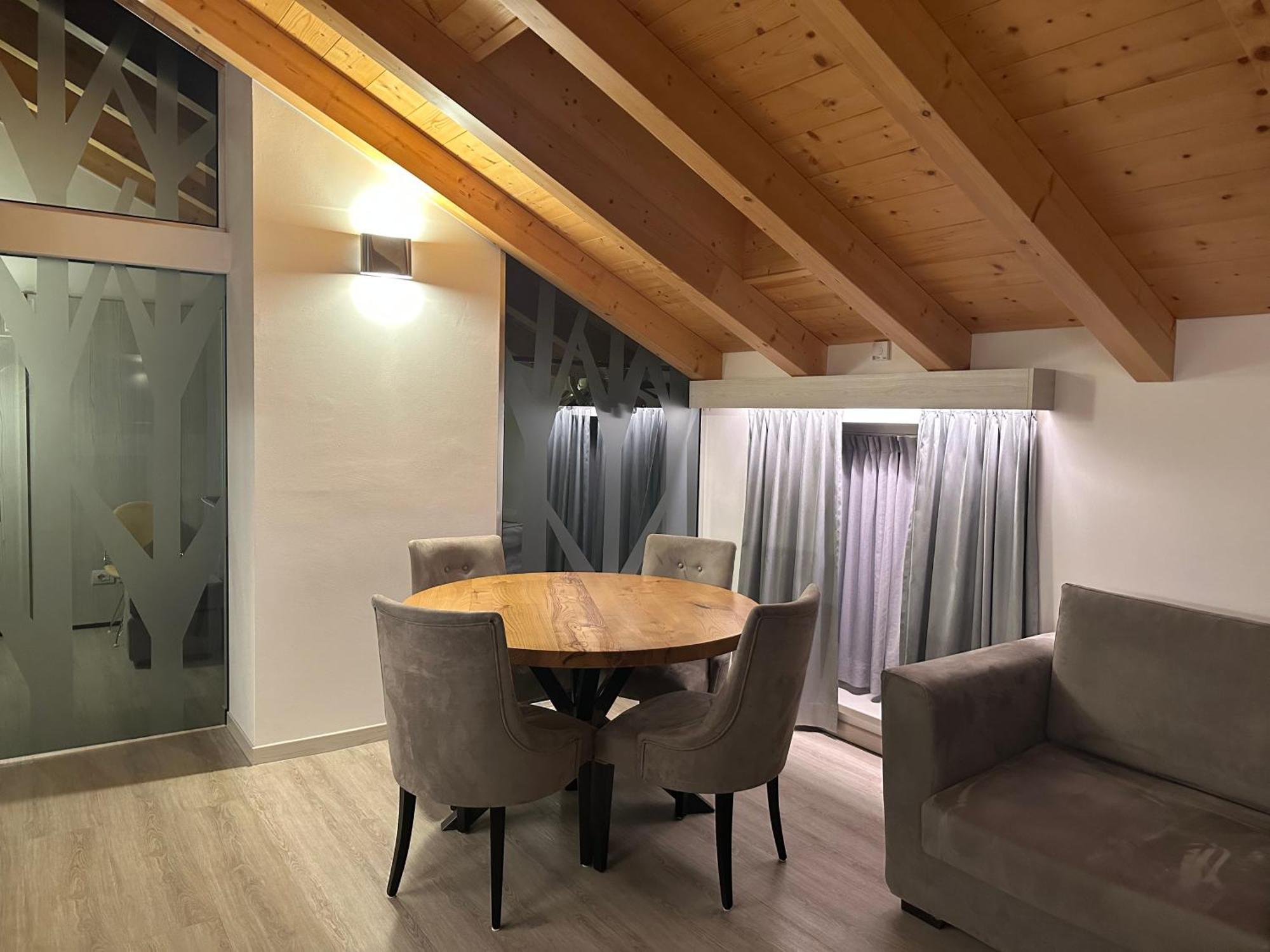 Rosensuite La Residenza Del Rosengarten Pinzolo Exteriör bild